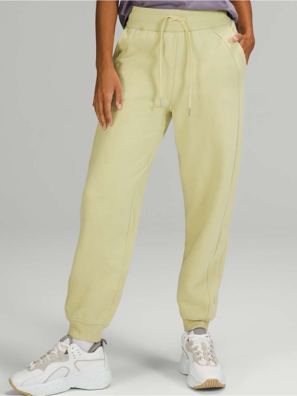 Lululemon Scuba Relaxed High-Rise Jogger